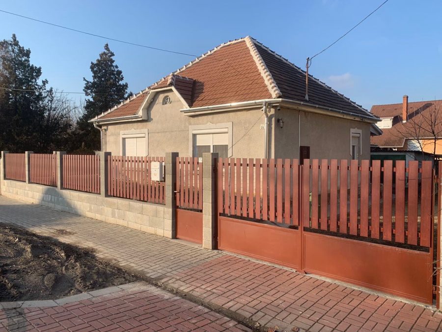 Bábolna Nívó kerítés Bábolna