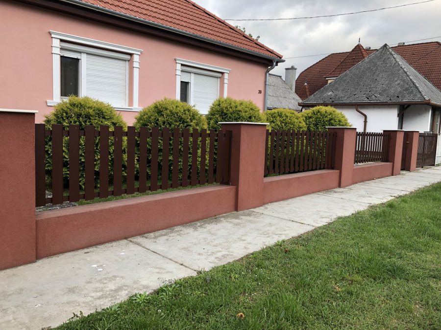 Balatonlelle Nívó kerítés Balatonlelle