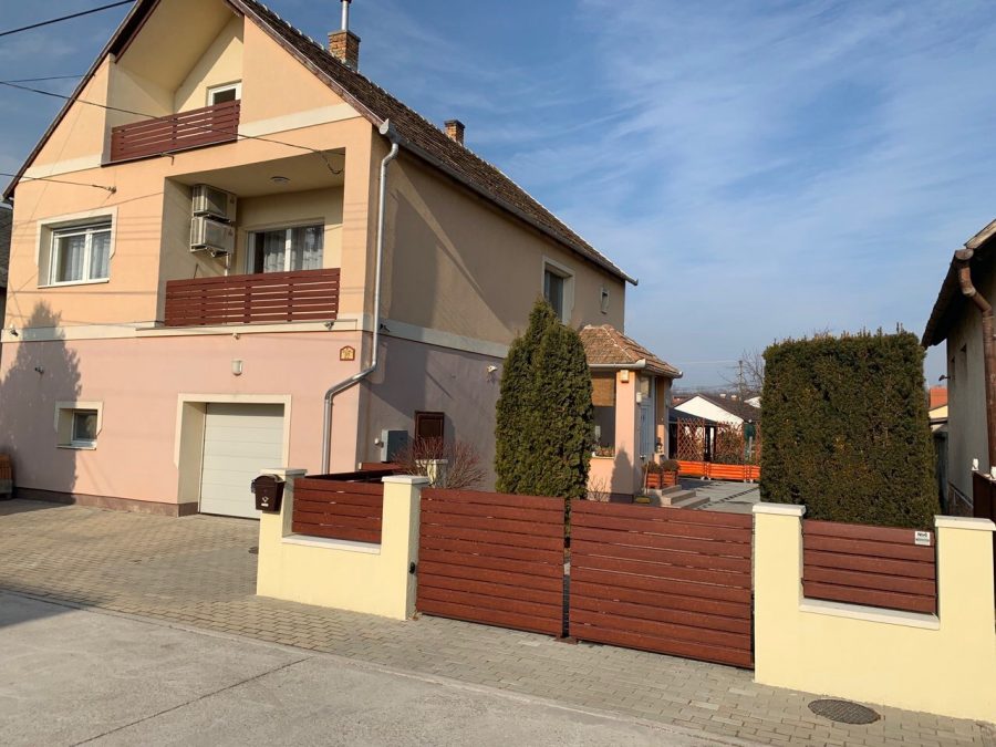 Komárom Nívó kerítés Komárom