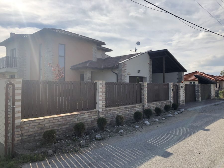 Székesfehérvár Nívó kerítés Székesfehérvár