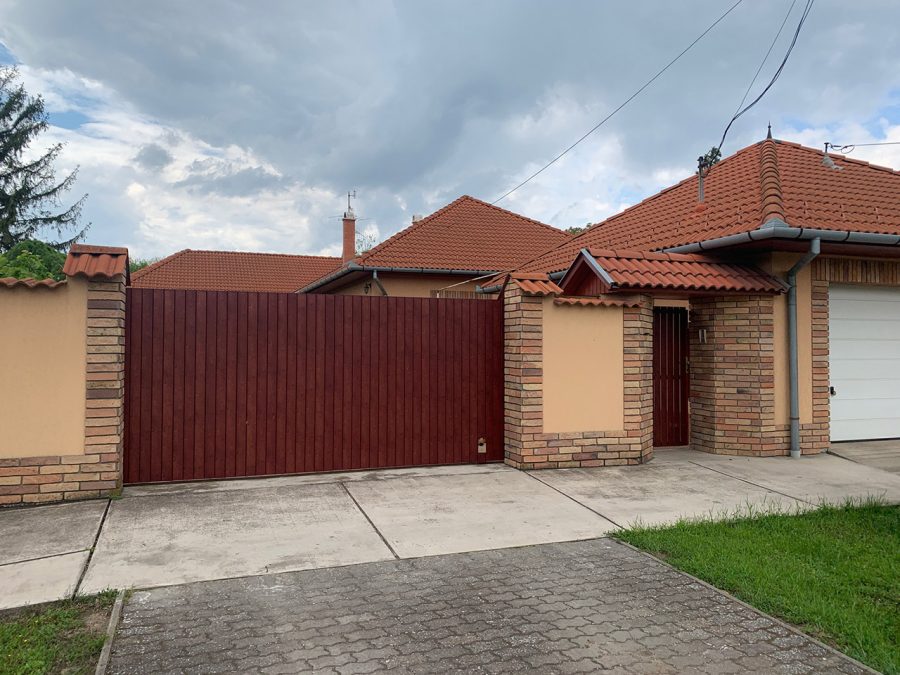 Orosháza Nívó kerítés Orosháza